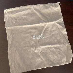 Badgley Mischka blush drawstring dust bag
